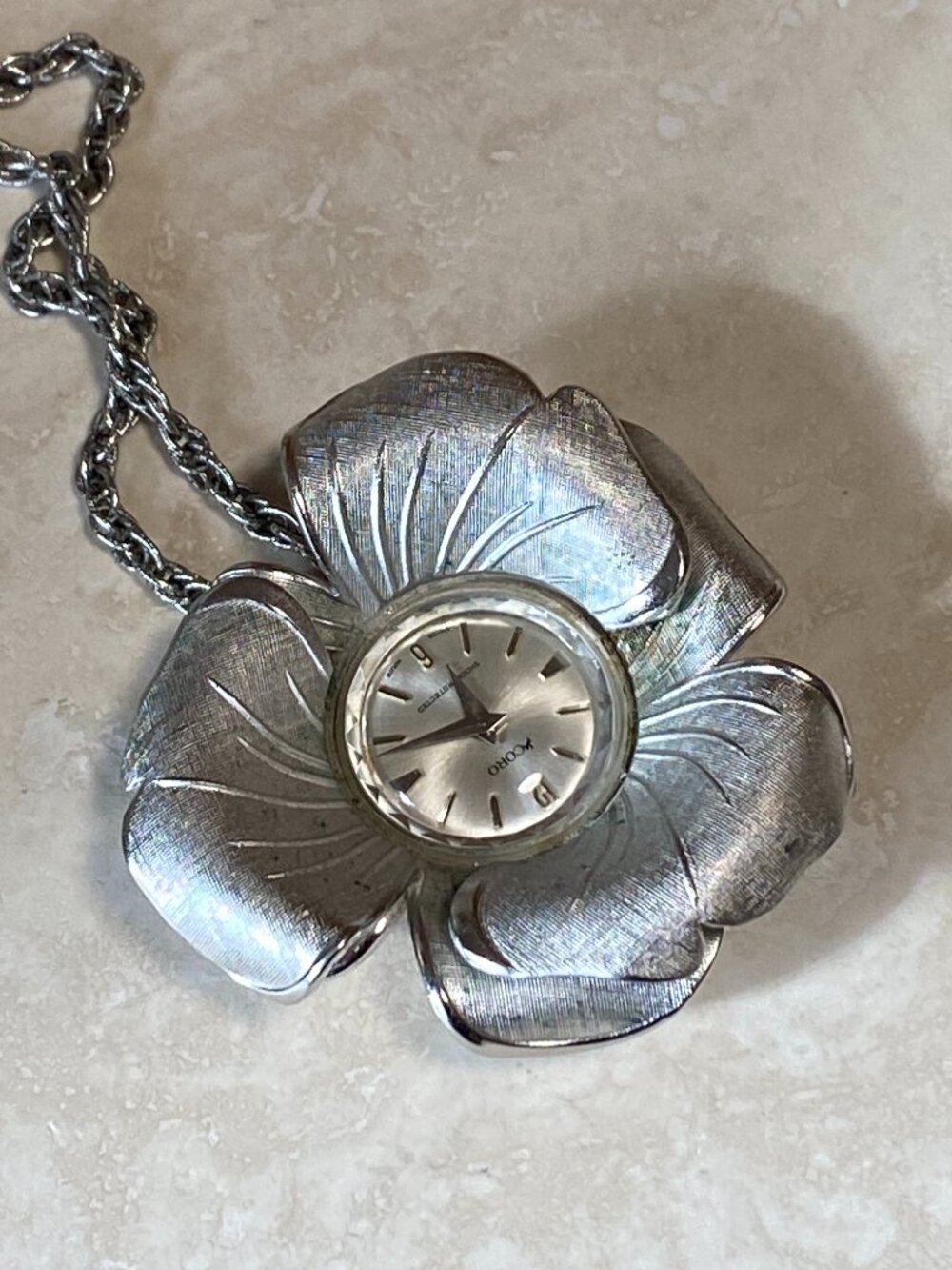 Coro Pegasus Swiss Made Flower Design Wind Up Analog Pocket Necklace Watch